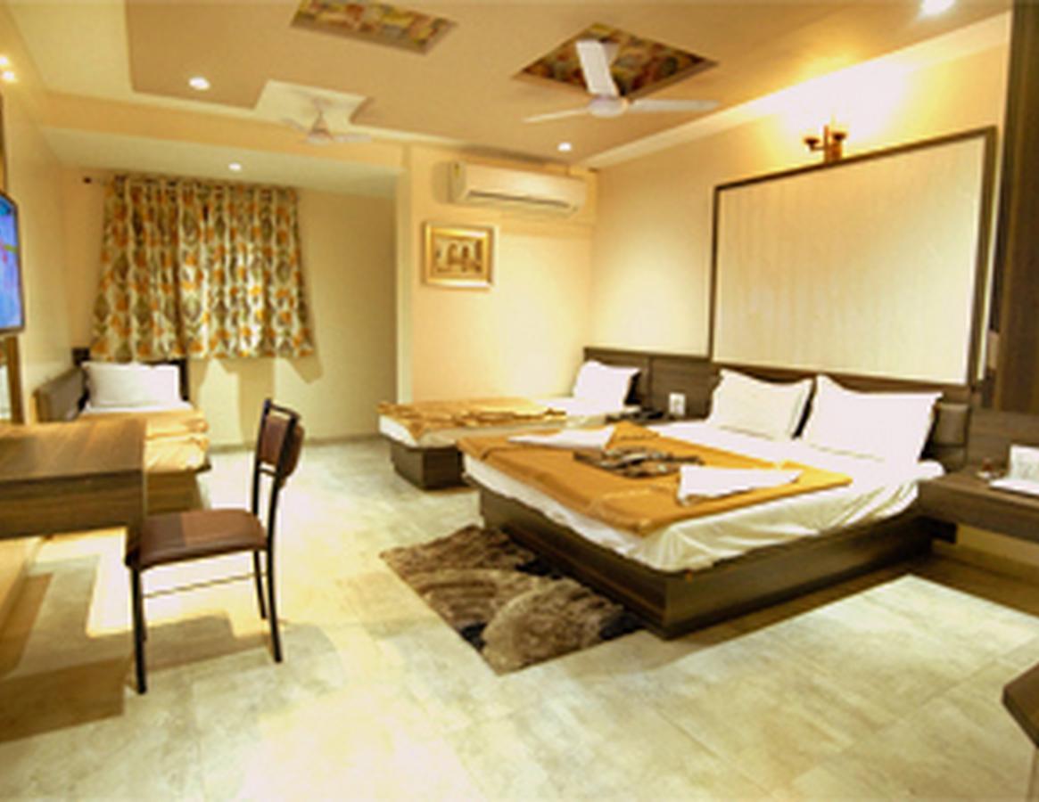Hotel Sai Suraj Park Shirdi Exterior foto