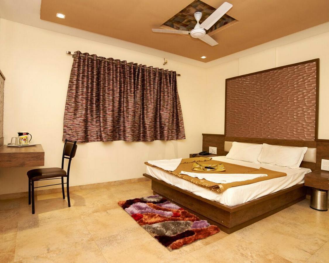 Hotel Sai Suraj Park Shirdi Exterior foto